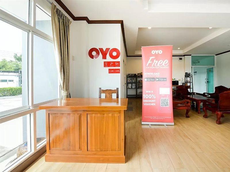 Oyo 350 Mae Saeng Place Si Racha Esterno foto