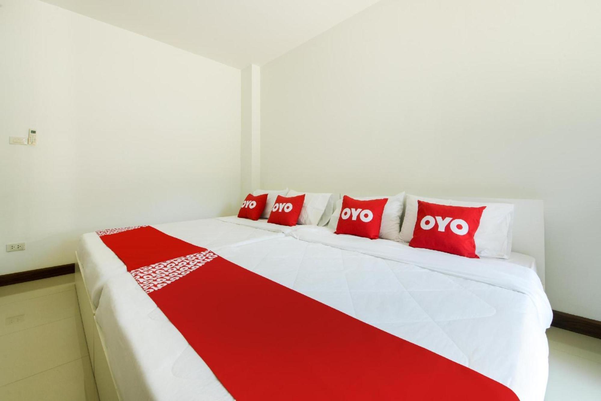 Oyo 350 Mae Saeng Place Si Racha Esterno foto