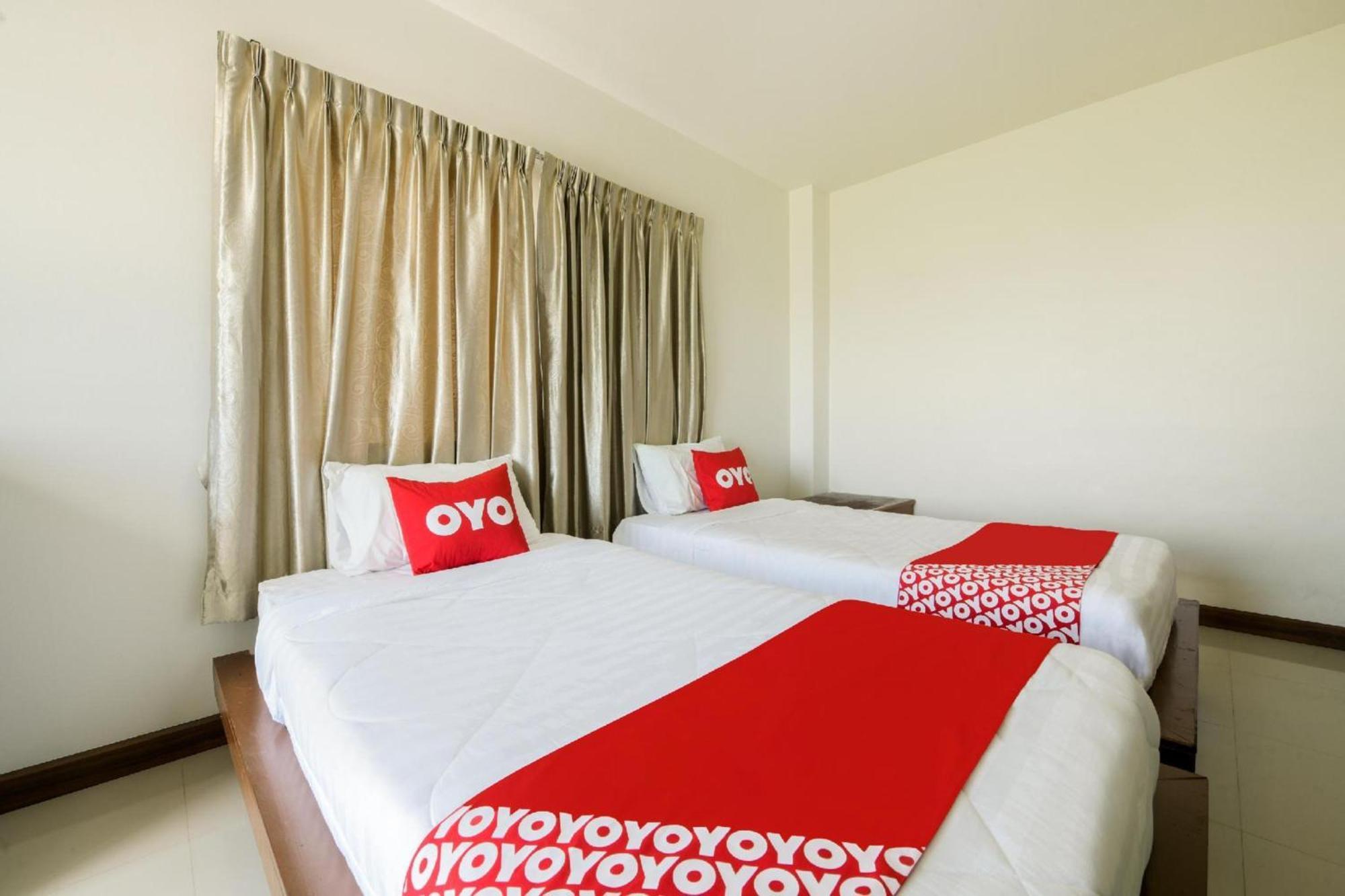 Oyo 350 Mae Saeng Place Si Racha Esterno foto