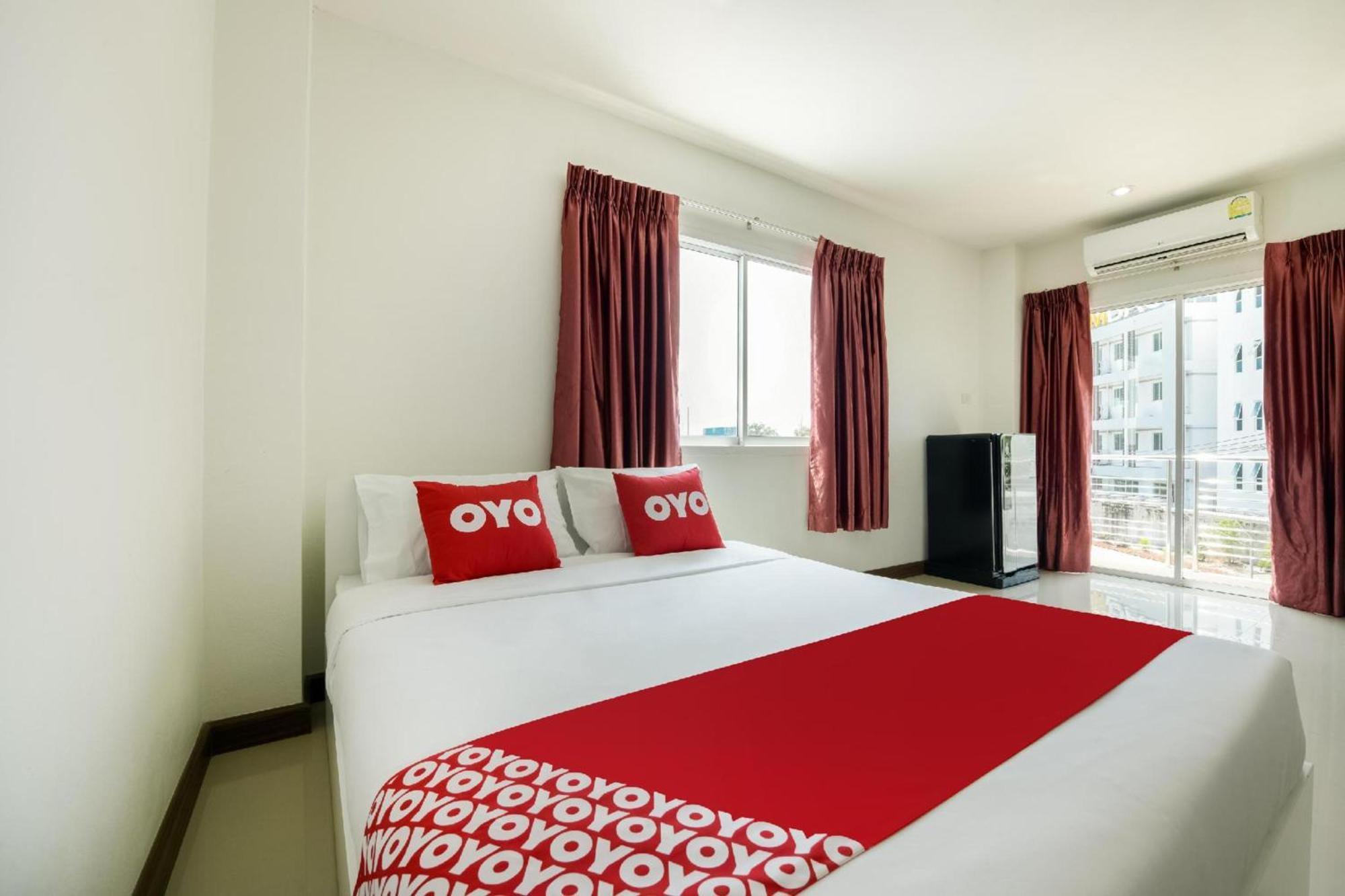 Oyo 350 Mae Saeng Place Si Racha Esterno foto